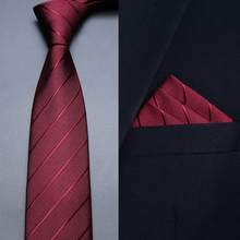 Красный свадебный галстук для жениха