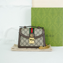 99 Новый Gucci / Gucci Женская сумка Ophidia mini Красно - зеленая посыльная