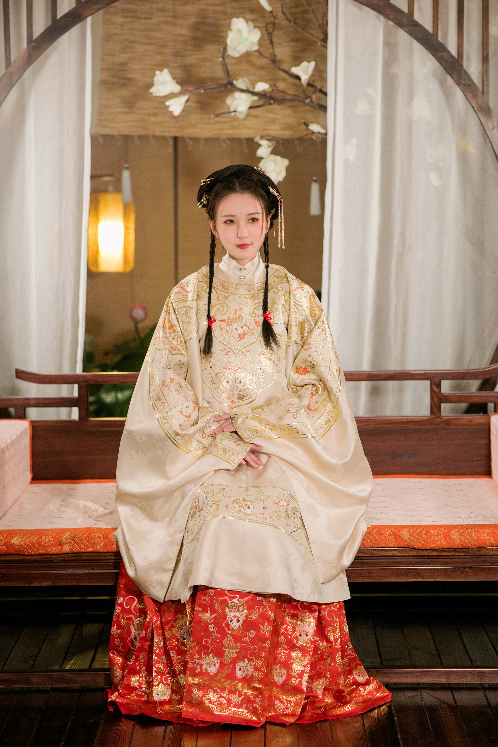 古代朝鲜女子服饰变化_古代朝鲜武官服饰_古代朝鲜服饰发型