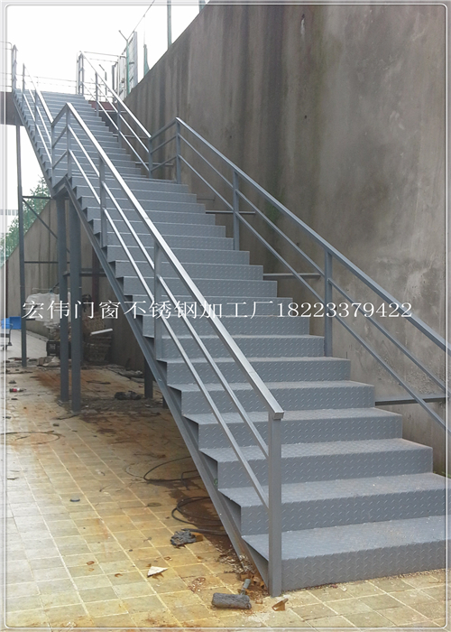 重庆钢结构楼梯踏步厂房医院学校商业场所室外消防安全承重防滑铁
