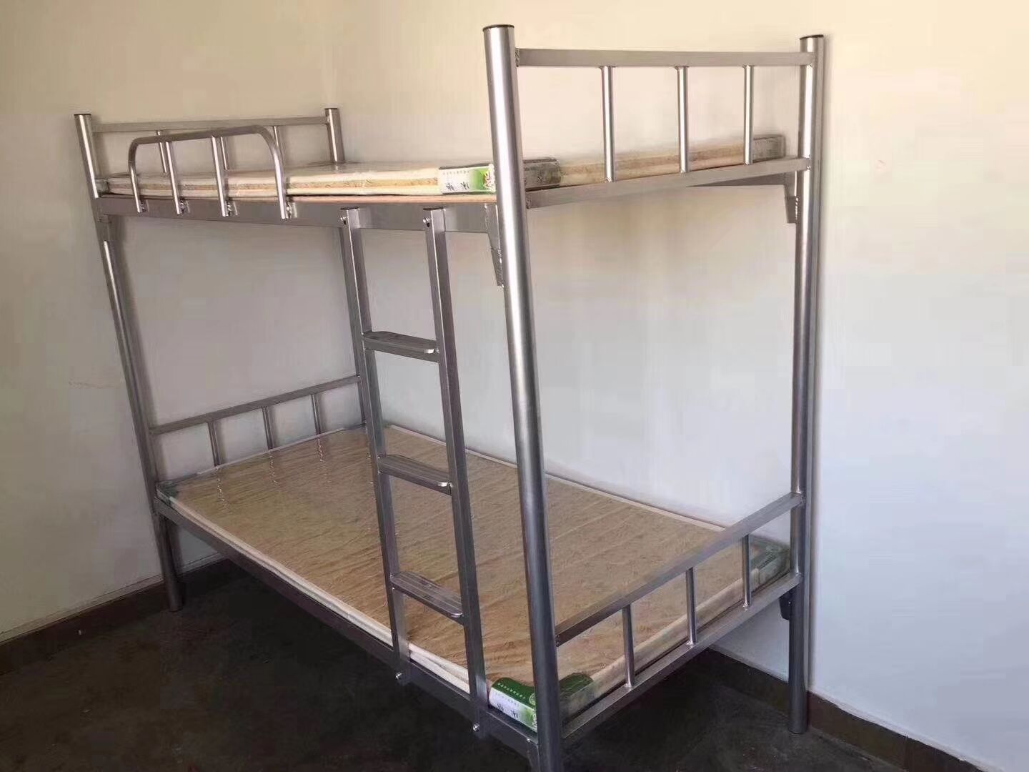 铁床双层架子床上下铺两层床高低床 工地学校员工宿舍实木工地