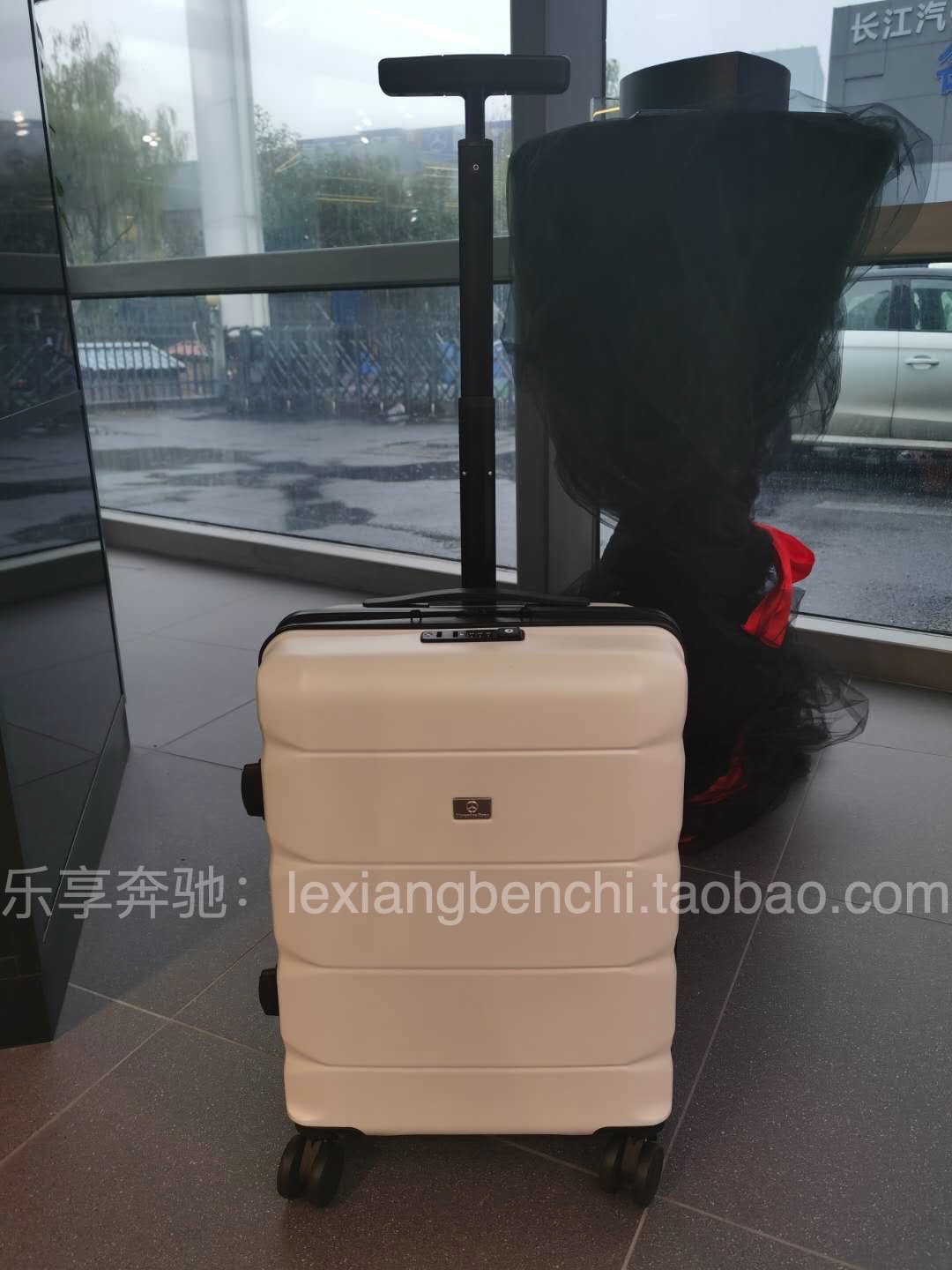 共310 件奔驰拉杆箱登机箱相关商品