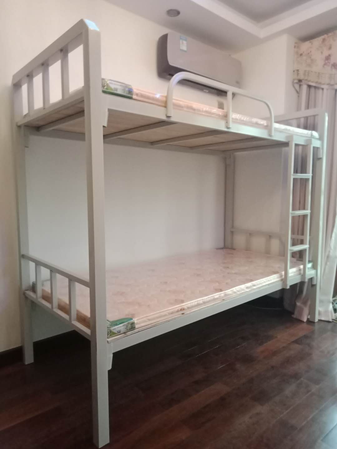 深圳双层铁床员工宿舍床高低床上下铺工地铁架床租房简易型双人床
