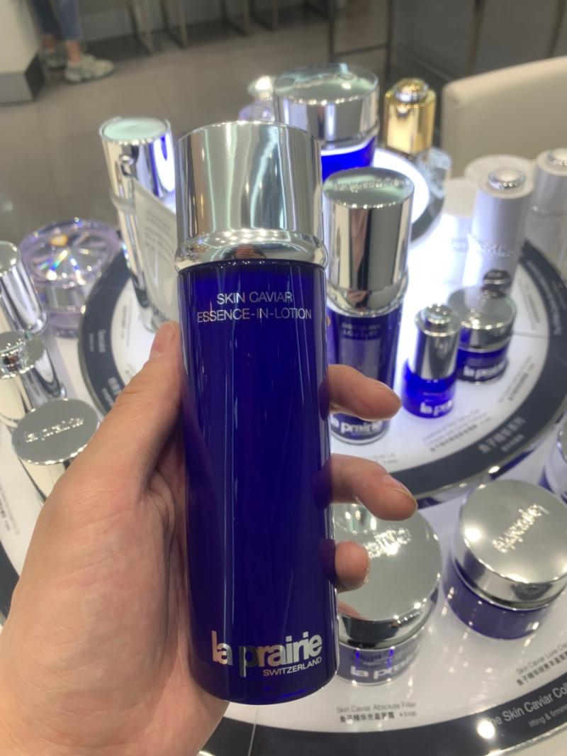 香港采购 la prairie/莱珀妮 蓝鱼子精华水紧致精粹露150ml