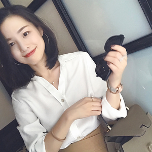 南瓜谷职业气场骨感天丝长袖衬衣宽松通勤v领白衬衫女春装 C192女士职业装